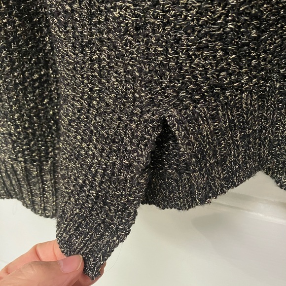 Rock & Republic women’s sweater. Metallic gold threads woven w/black. Side slits - Picture 5 of 6